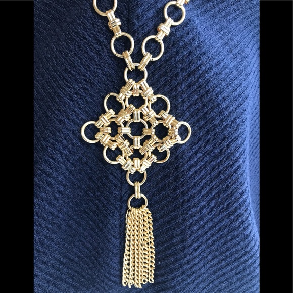 Lee Angel long gold necklace with tassel ornamentation - Picture 14 of 16